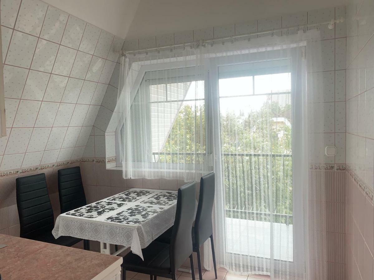 Barbara Vendeghaz Apartment Balatonfured Exterior photo